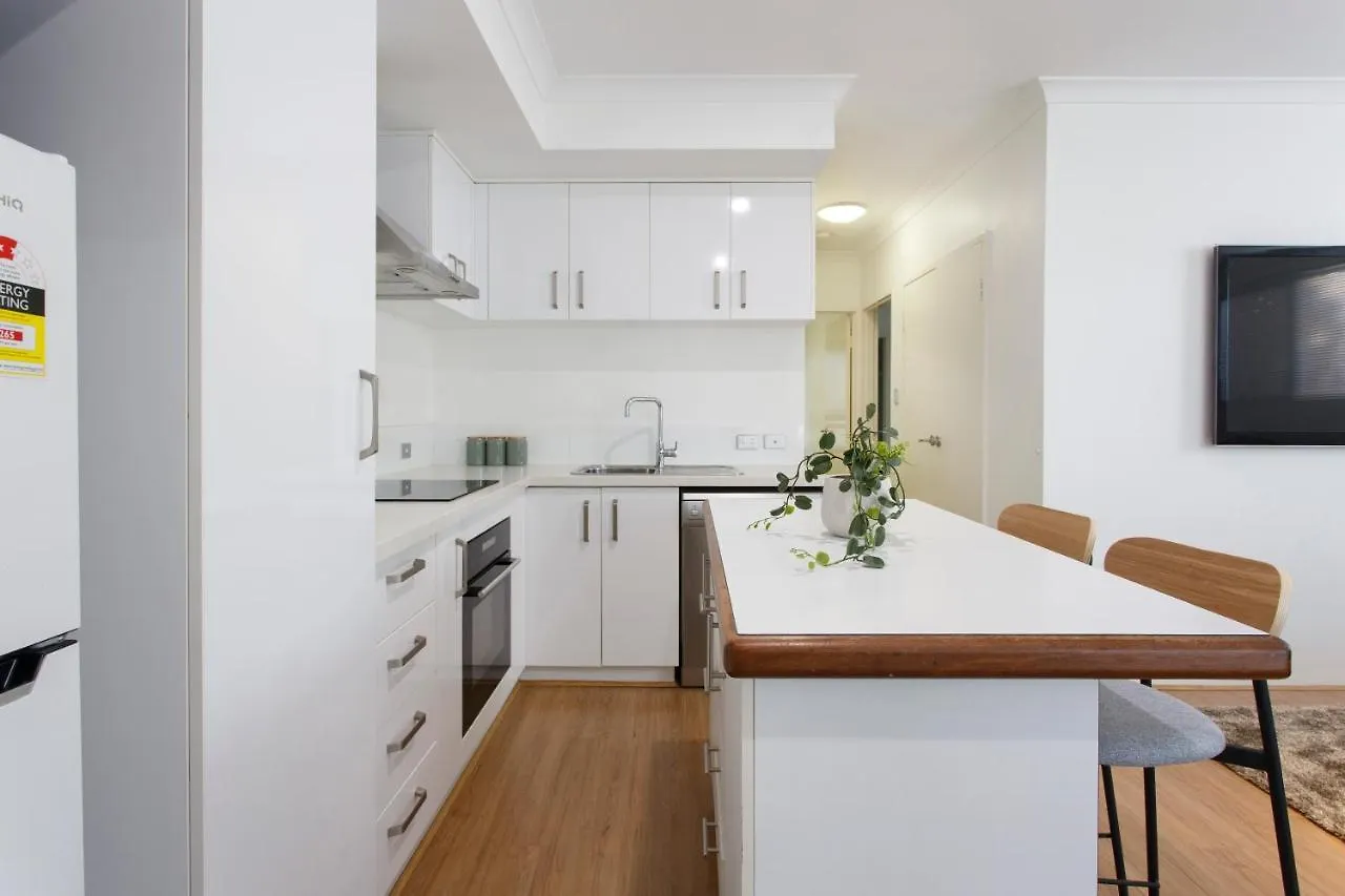 Suburban Living - 2 Bedroom Apartment Victoria Park Perth